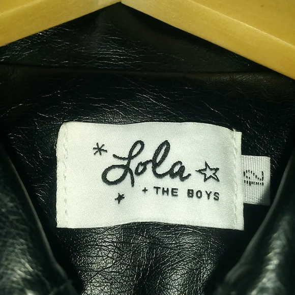 Lola Black Leather Jacket with White Heart Details - Picture 3 of 6